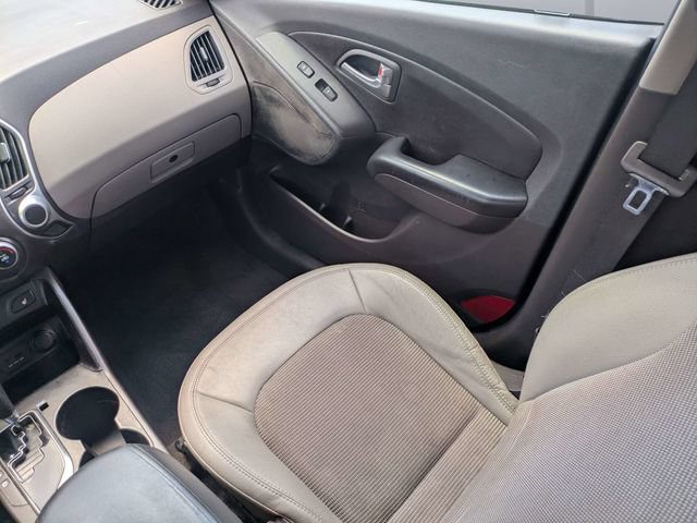Used 2013 Hyundai Tucson GLS FWD image 16