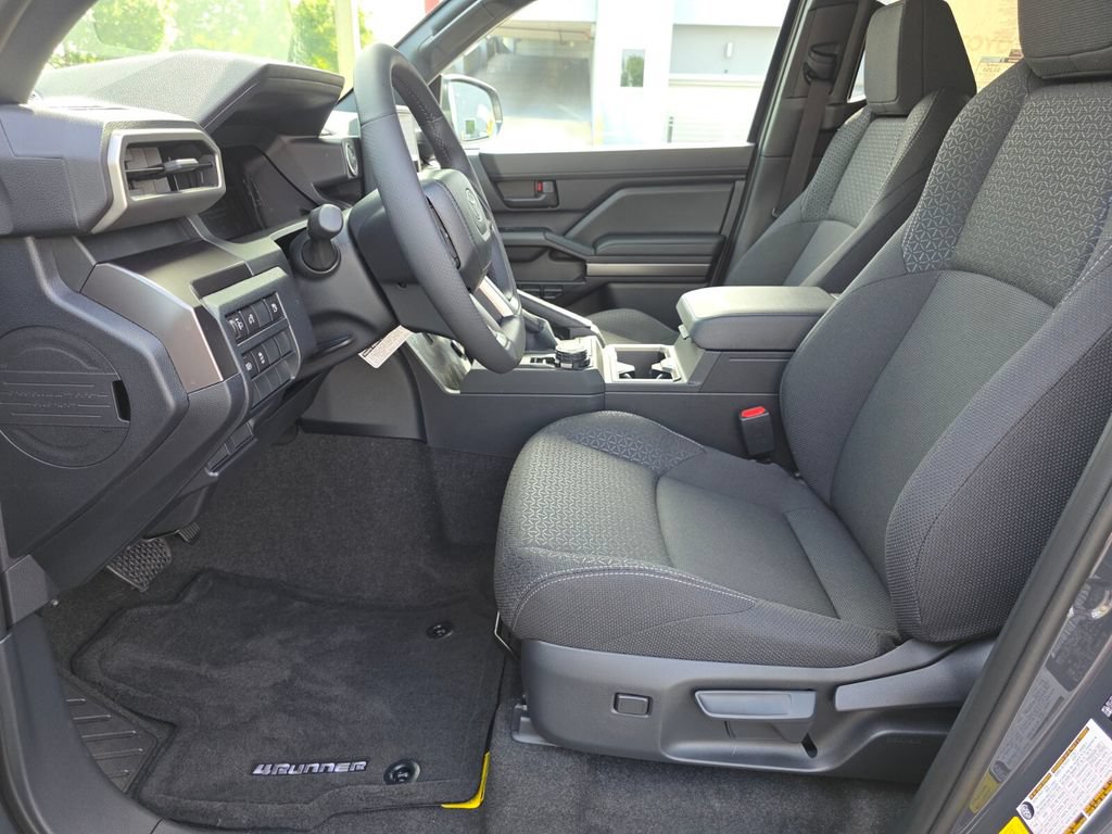 New 2026 Toyota 4Runner SR5 AWD/4WD image 24