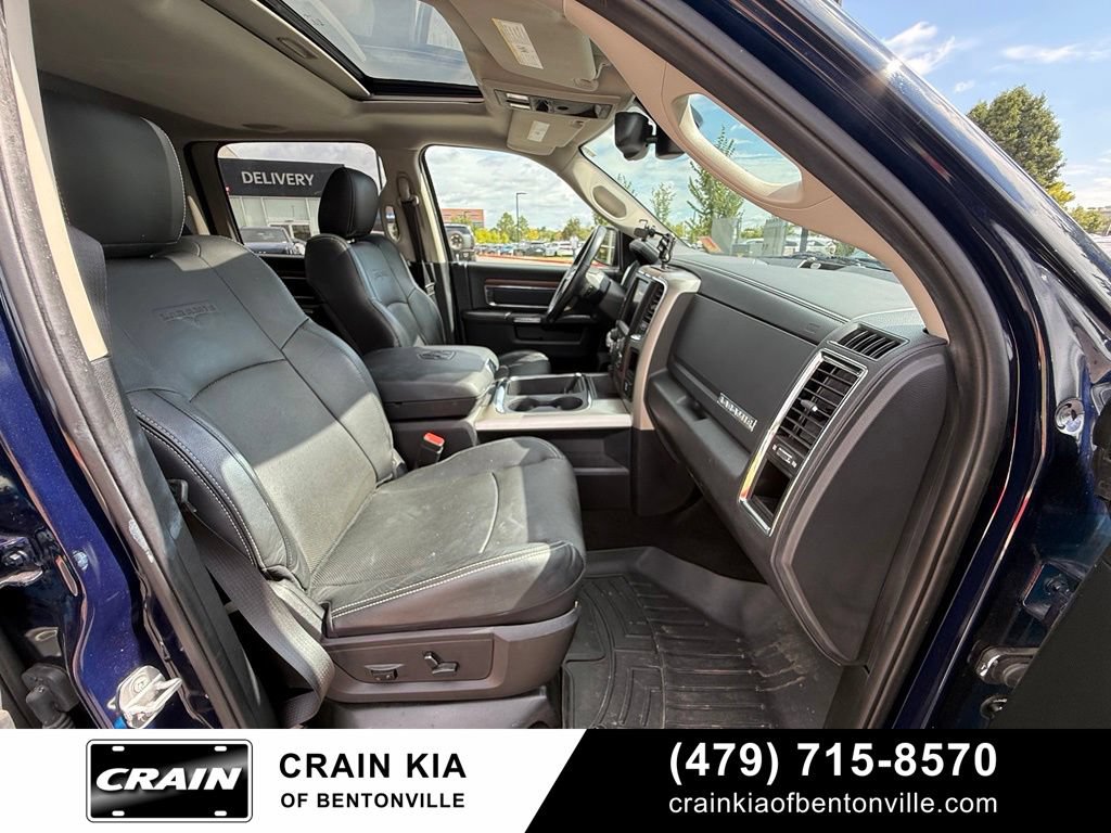 Used 2016 RAM 1500 Laramie w/ Convenience Group AWD/4WD image 30
