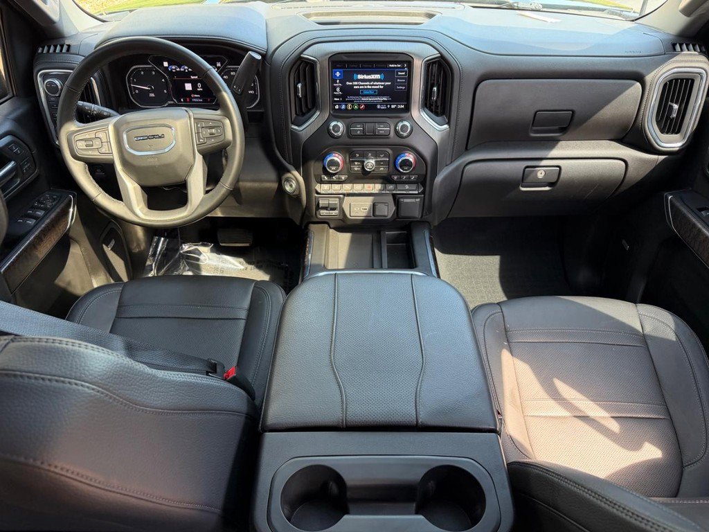 Used 2023 GMC Sierra 2500 Denali w/ Denali Ultimate Package image 11
