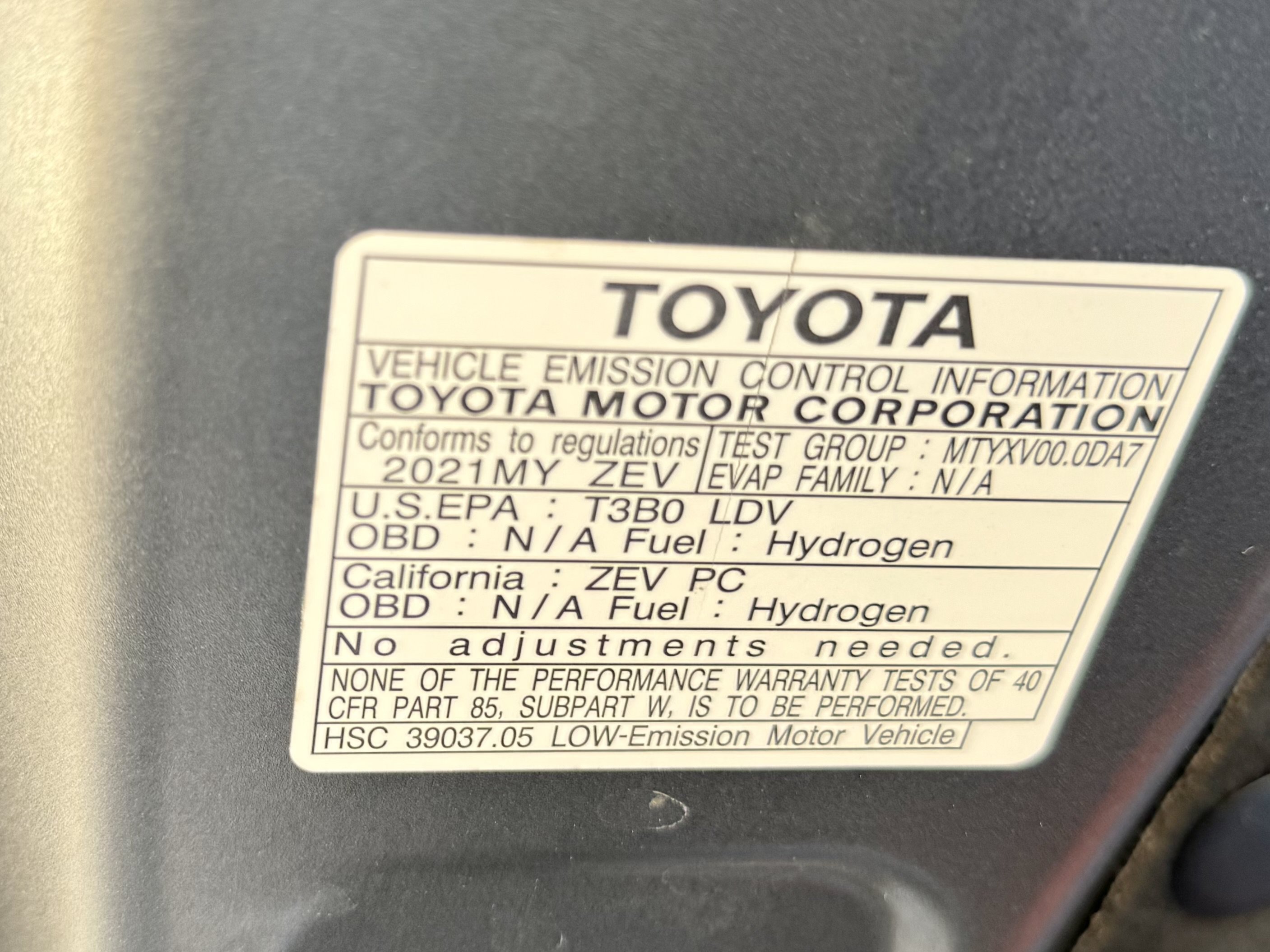 Used 2021 Toyota Mirai w/ Advanced Technology Package RWD image 31