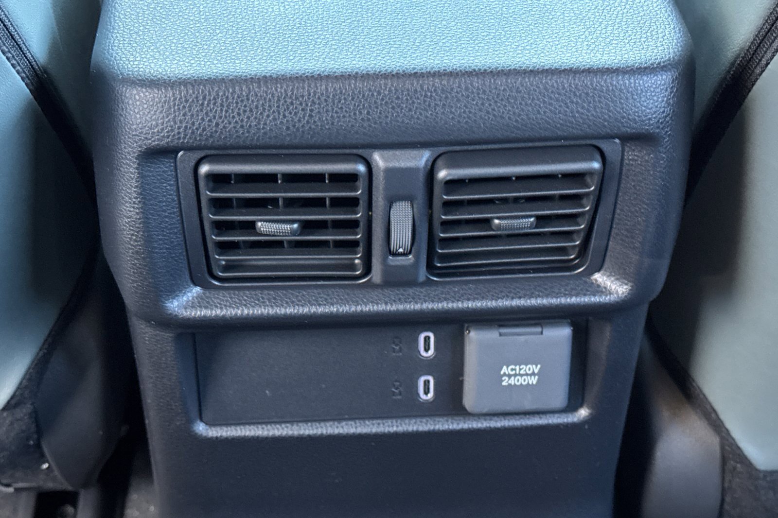 Certified 2025 Toyota 4Runner Trailhunter image 17