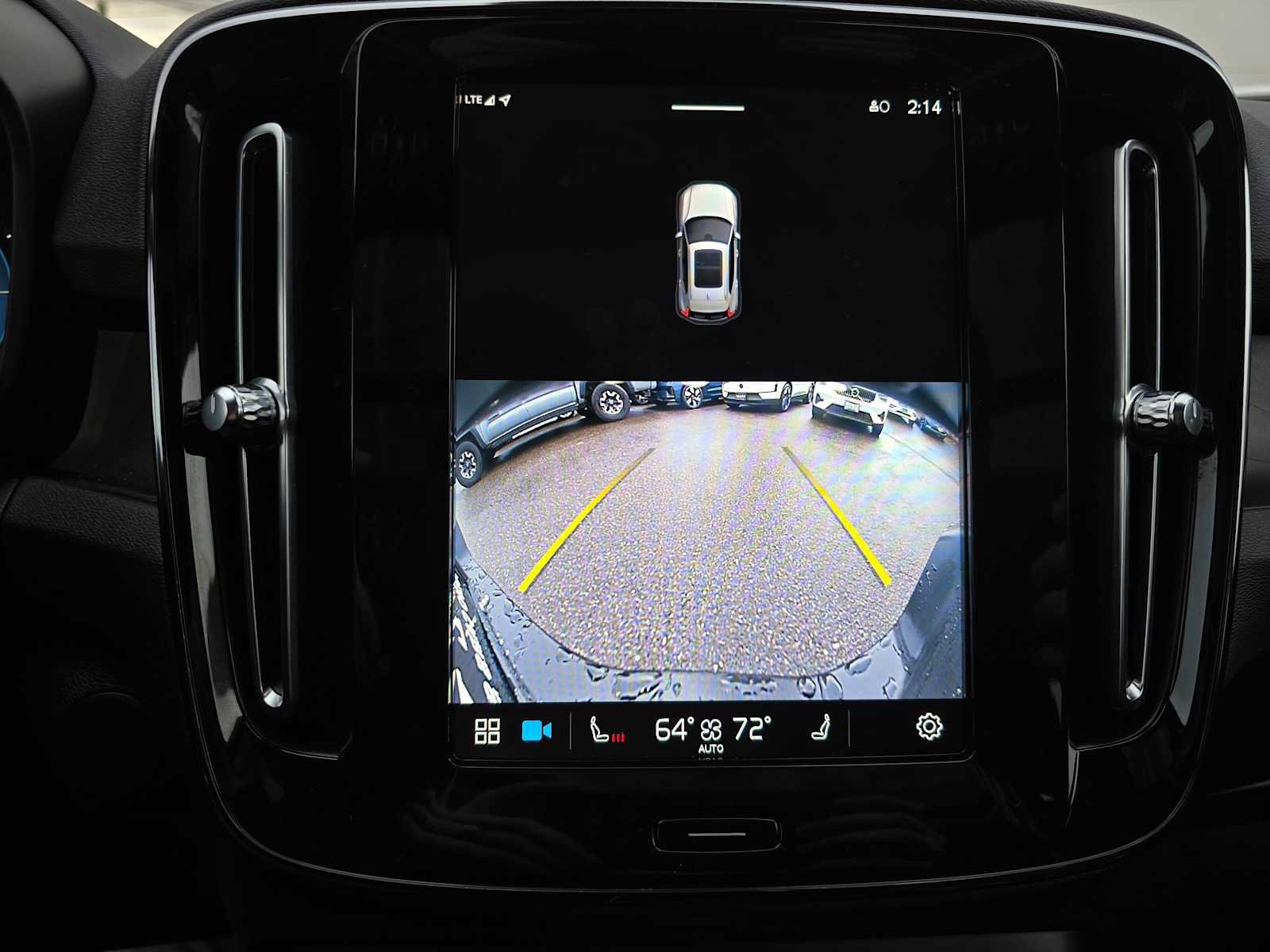 Certified 2023 Volvo XC40 Recharge Plus w/ Protection Package Premier image 38