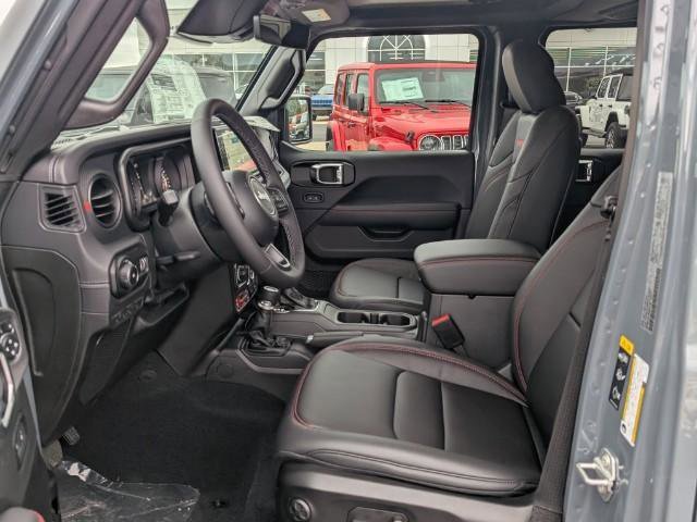 New 2026 Jeep Wrangler Sahara image 8