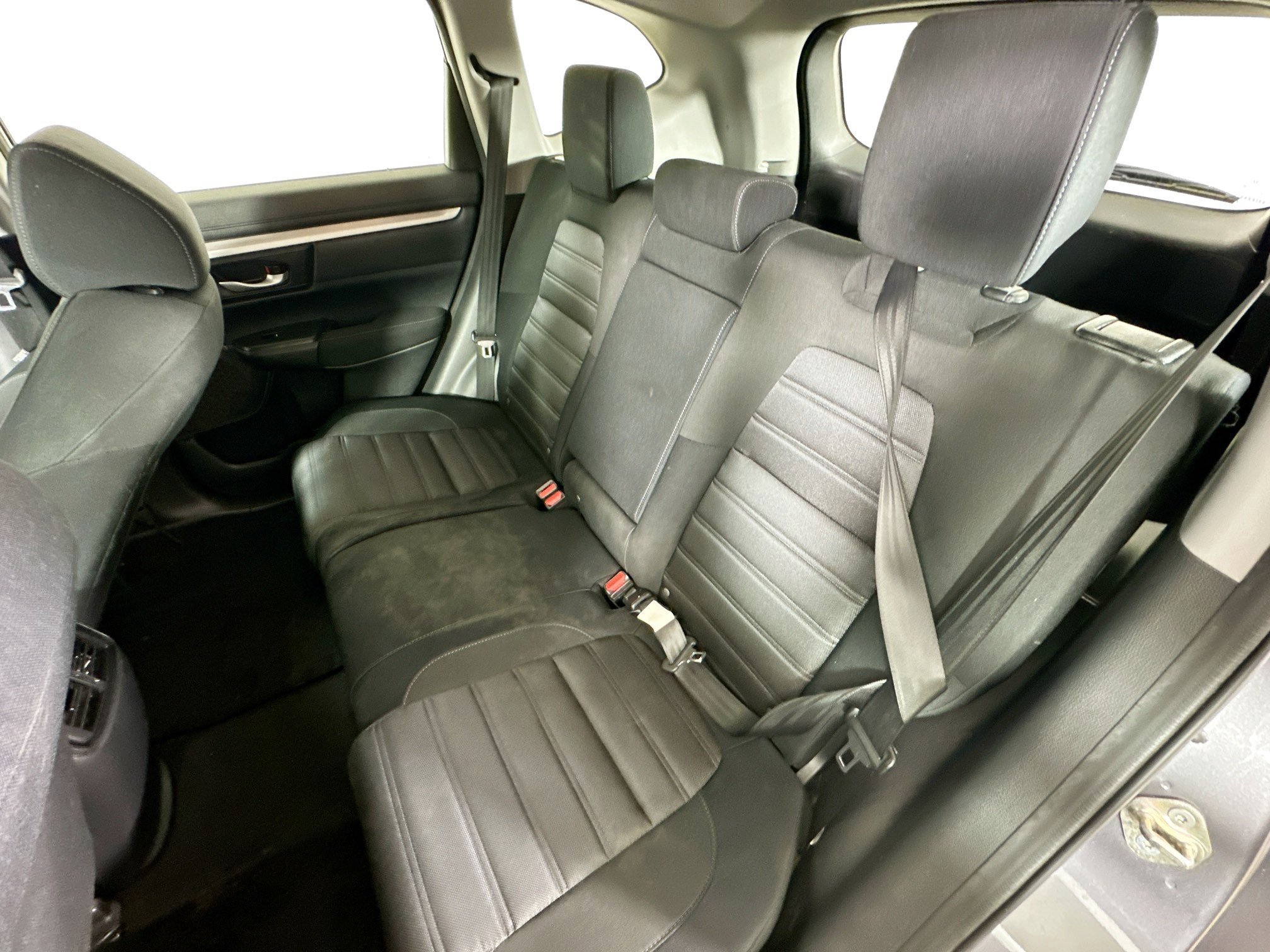 Used 2019 Honda CR-V LX image 31