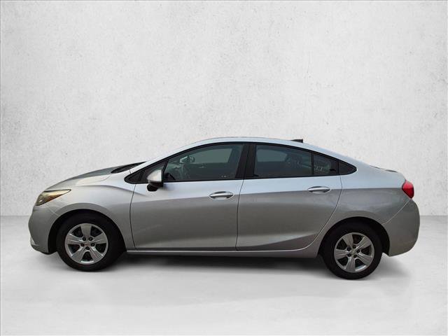 Used 2018 Chevrolet Cruze LS FWD image 9