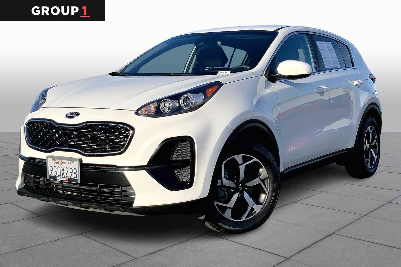 Used 2020 Kia Sportage LX image 1