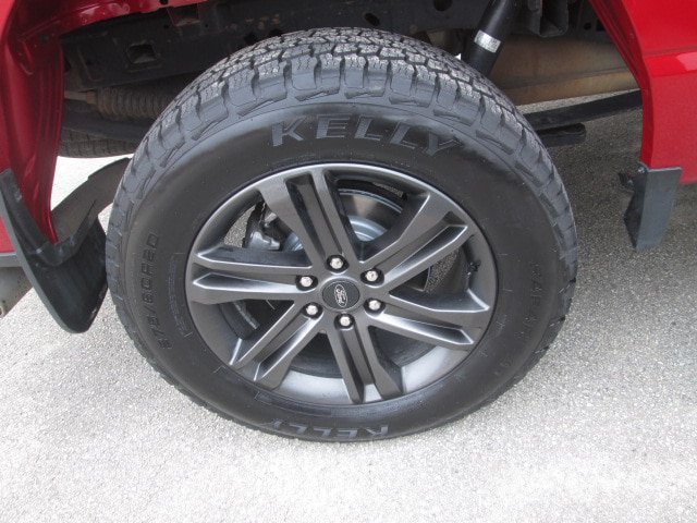 Used 2022 Ford F150 XLT w/ Equipment Group 302A High AWD/4WD image 9