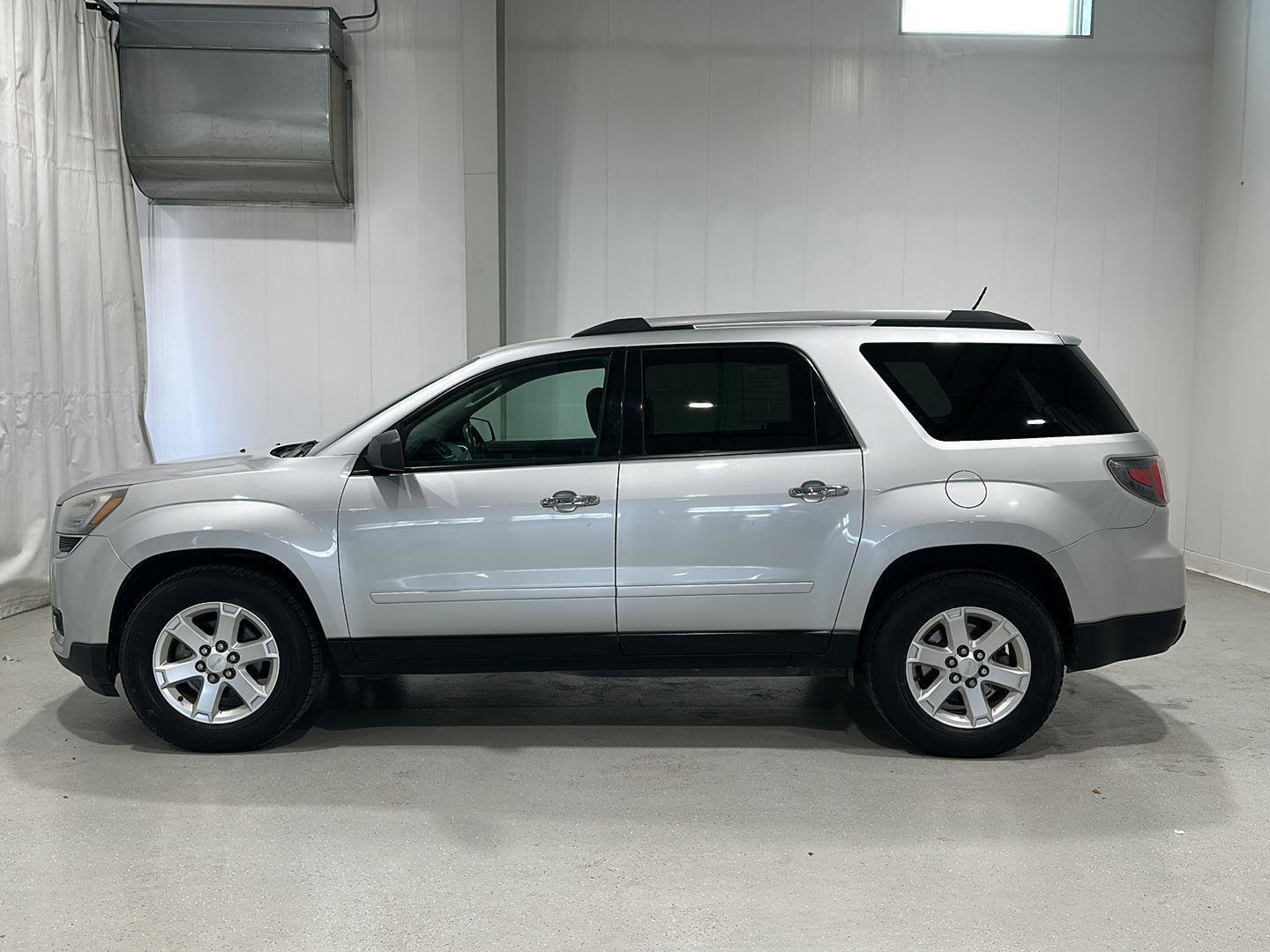 Used 2015 GMC Acadia SLE