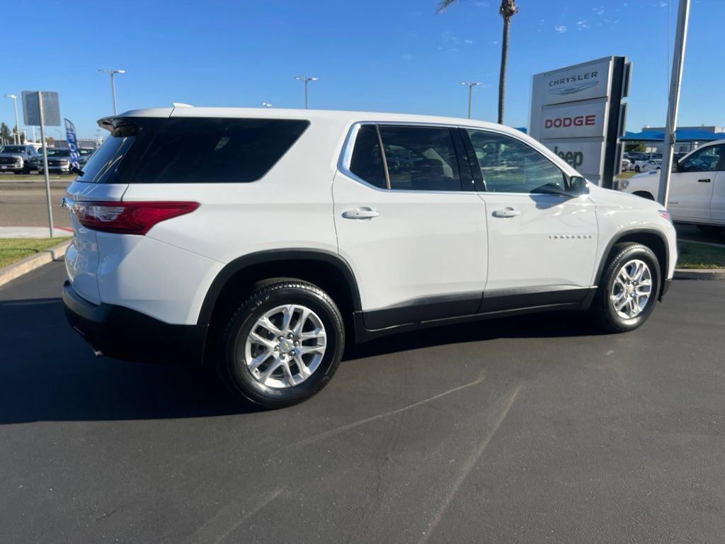 Used 2020 Chevrolet Traverse LS FWD image 17
