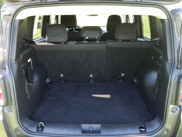 Used 2019 Jeep Renegade Sport w/ Sport Appearance Group AWD/4WD image 8