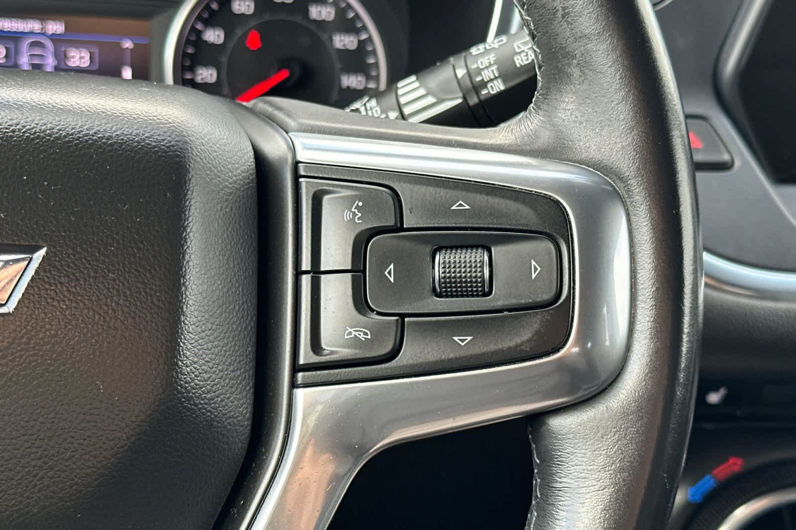 Used 2020 Chevrolet Blazer LT FWD image 29