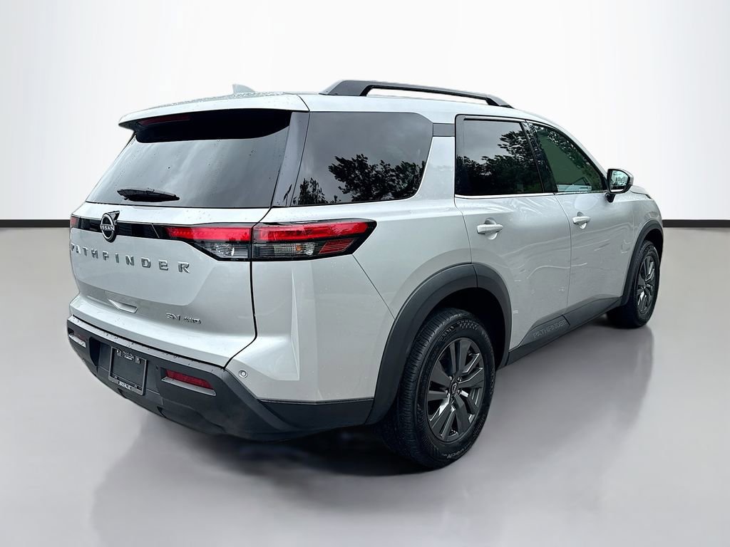 Used 2023 Nissan Pathfinder SV AWD/4WD image 8