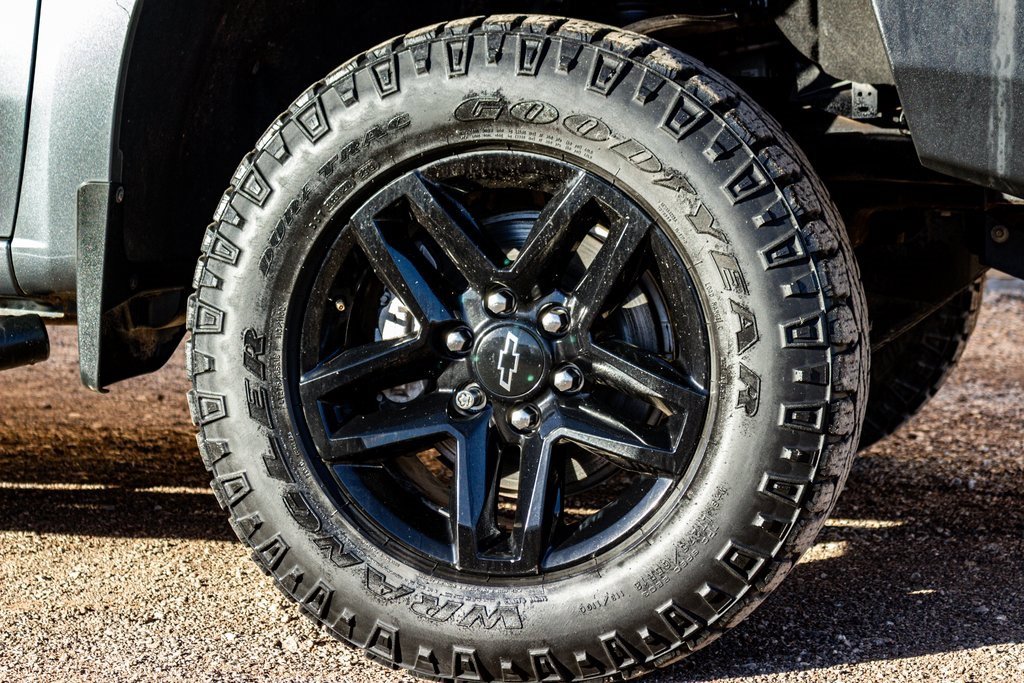 Used 2020 Chevrolet Silverado 1500 Custom Trail Boss w/ Custom Convenience Package image 10