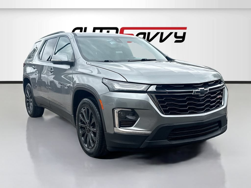Used 2023 Chevrolet Traverse RS