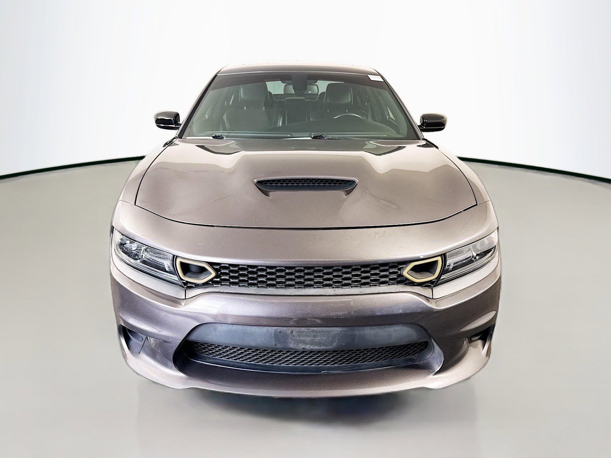 Used 2019 Dodge Charger GT image 2