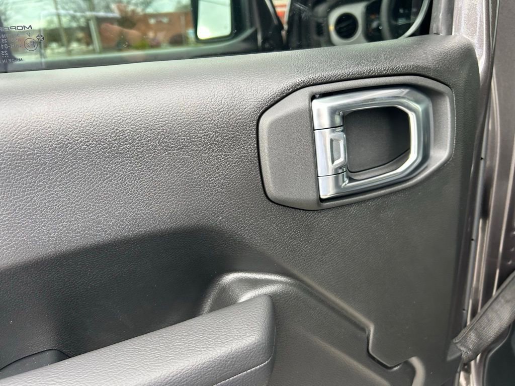 New 2026 Jeep Wrangler Sport S image 24