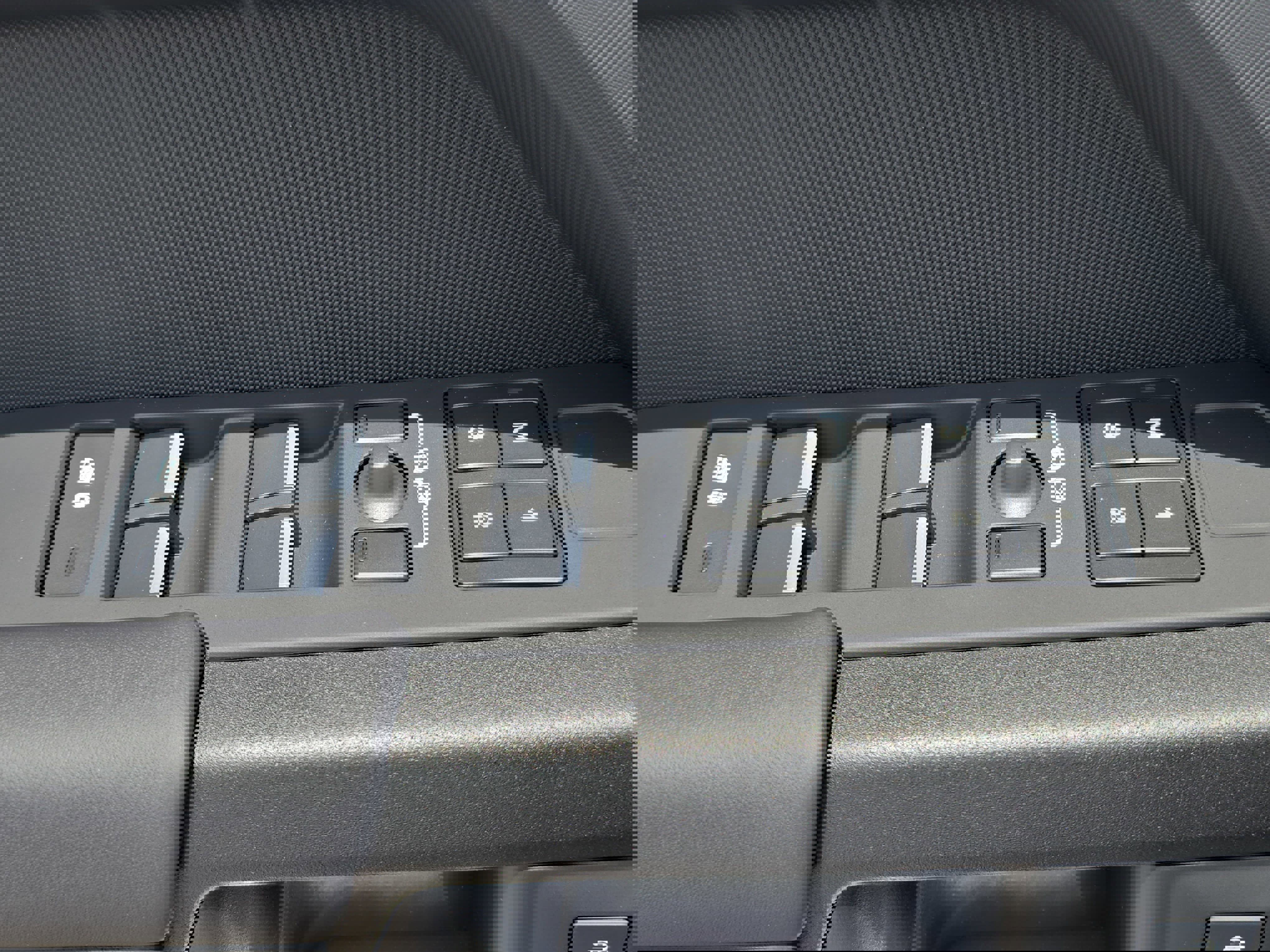 New 2025 Land Rover Defender 110 V8 image 26