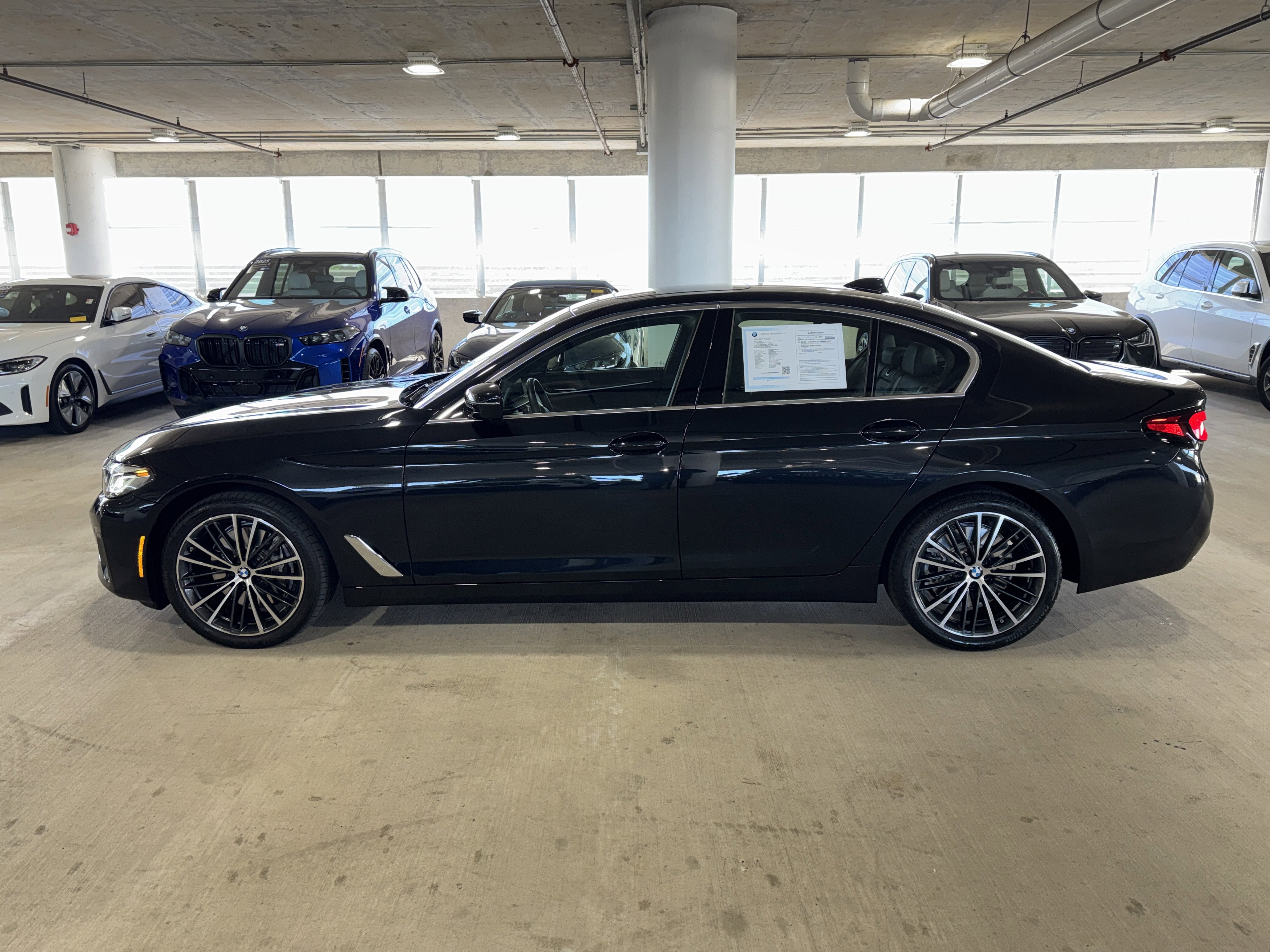 Used 2023 BMW 540i w/ Premium Package image 5