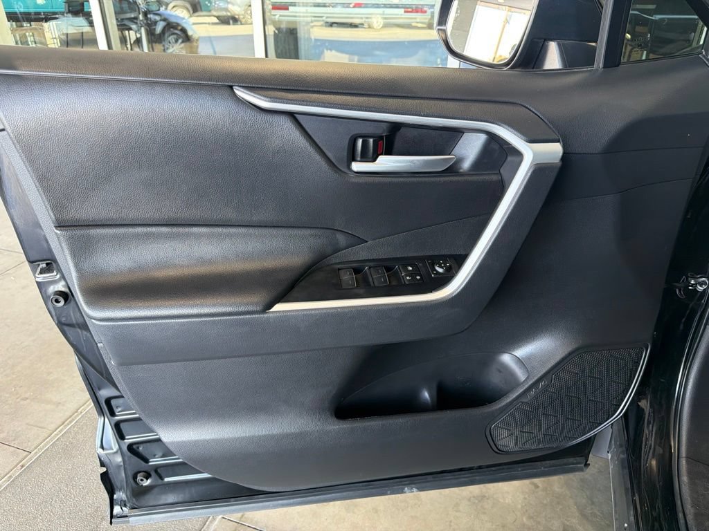 Certified 2024 Toyota RAV4 AWD Hybrid image 19