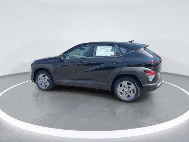 Used 2027 Hyundai Kona SE FWD image 6