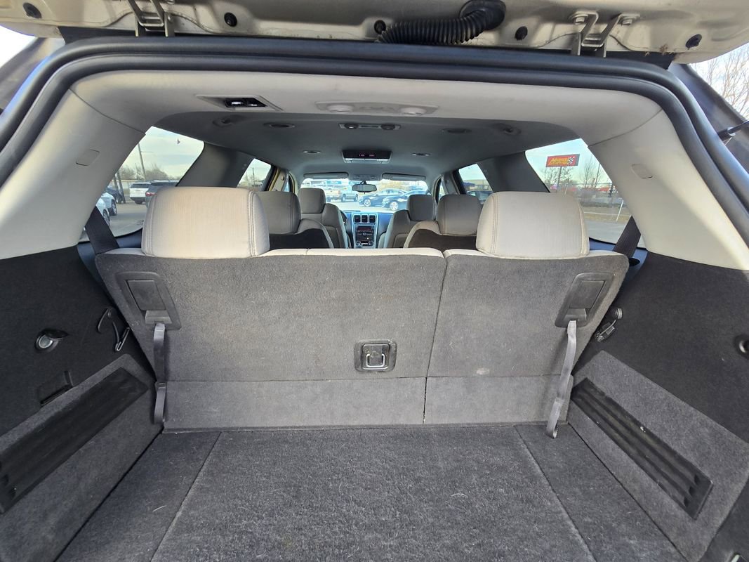 Used 2007 GMC Acadia SLE w/ Preferred Package image 16