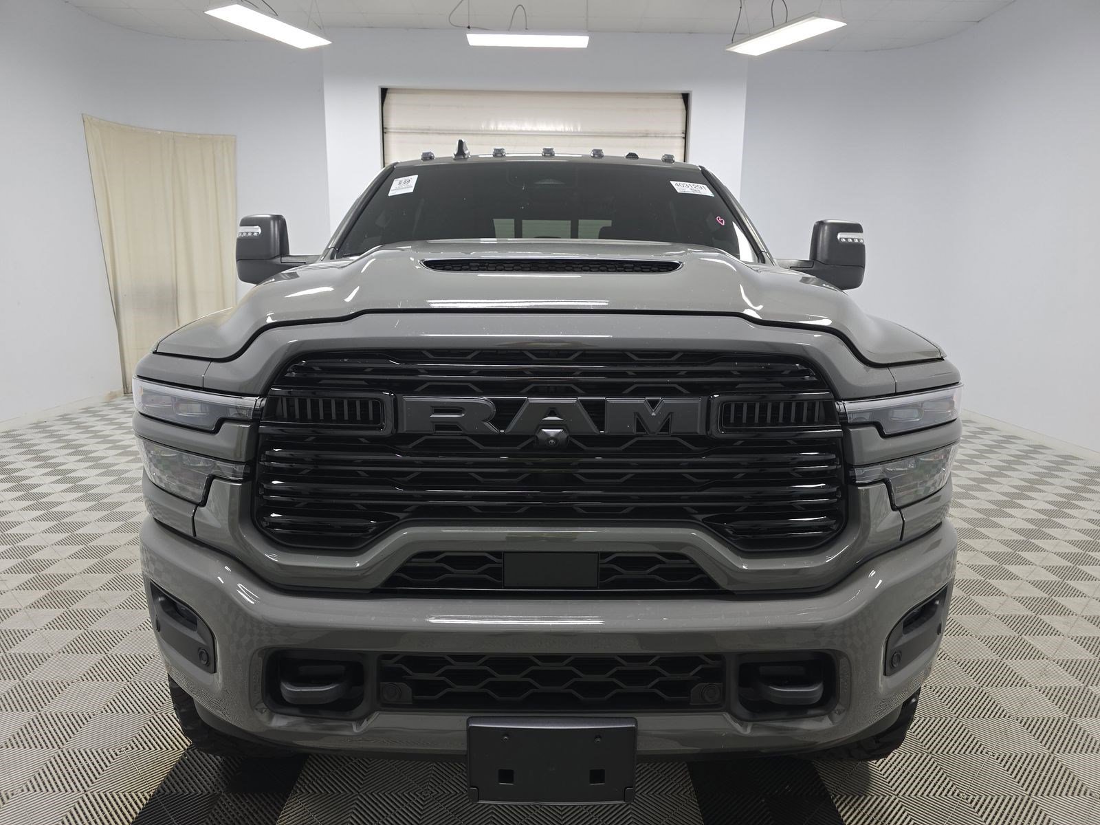 Used 2026 RAM 3500 Laramie video 2