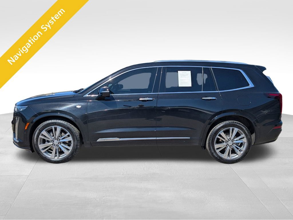 Used 2023 Cadillac XT6 Premium Luxury w/ Technology Package AWD/4WD image 2