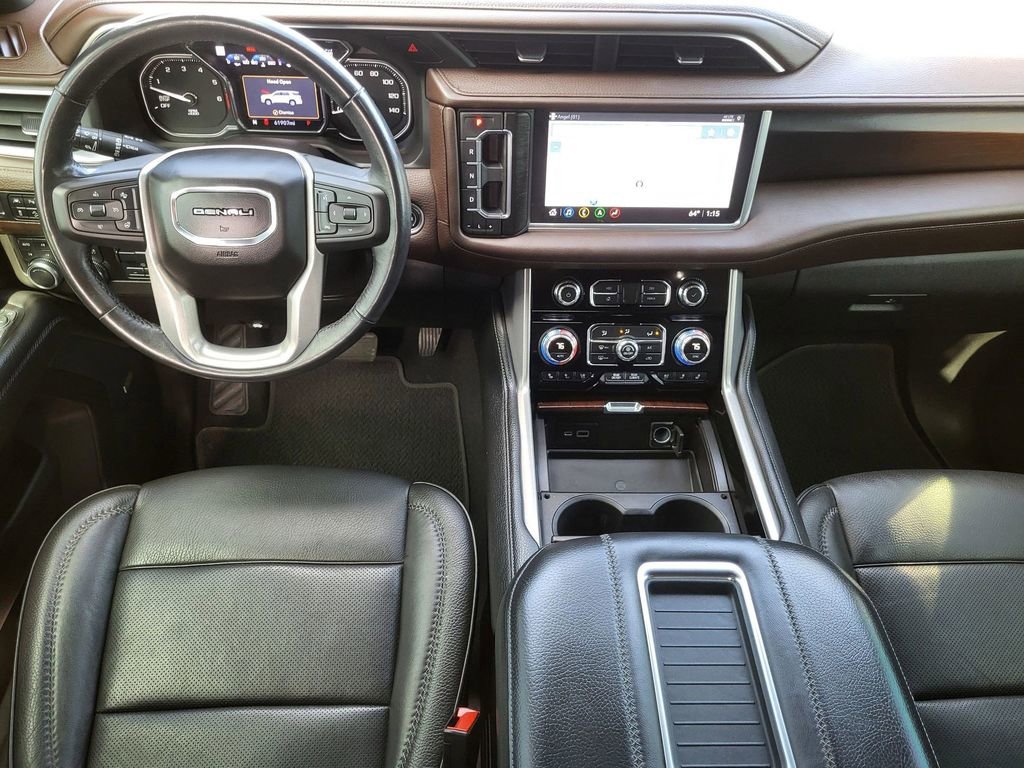 Used 2021 GMC Yukon Denali w/ Denali Premium Package image 22