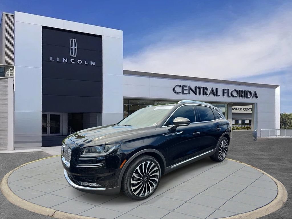 Certified 2023 Lincoln Nautilus Black Label w/ Class II Trailer Tow Package AWD/4WD image 11