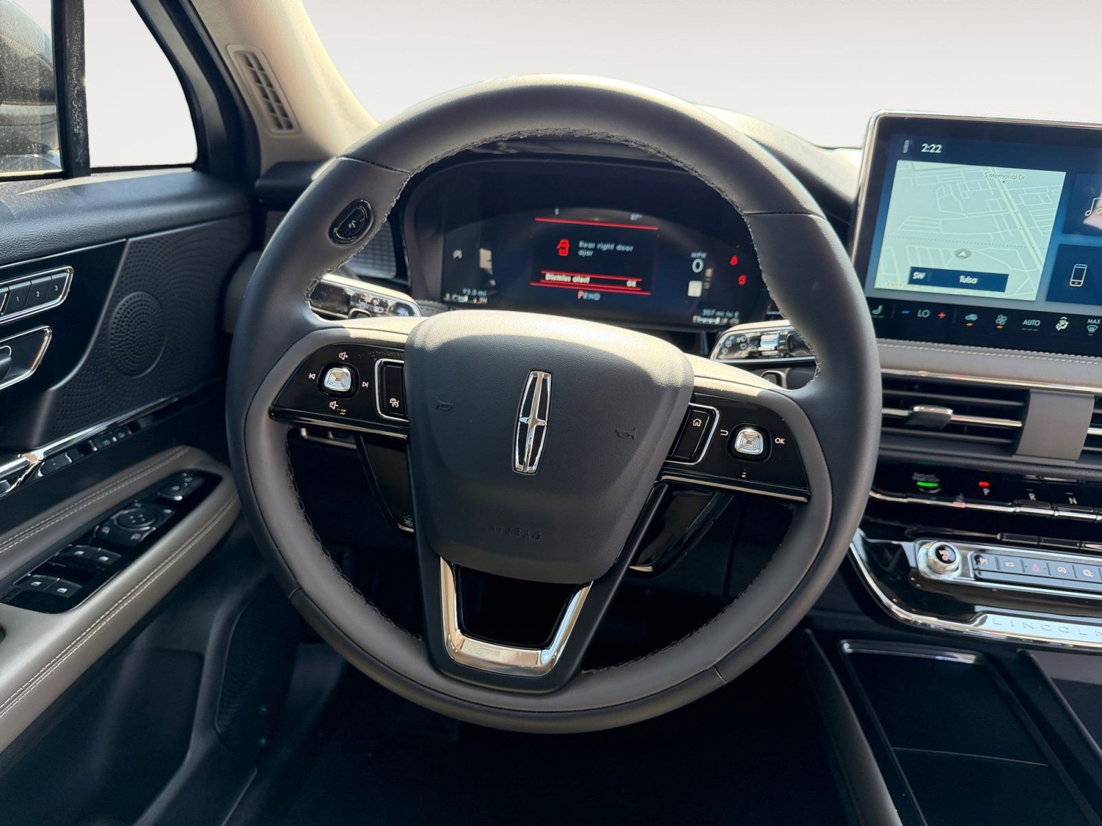 New 2026 Lincoln Corsair Premiere image 12