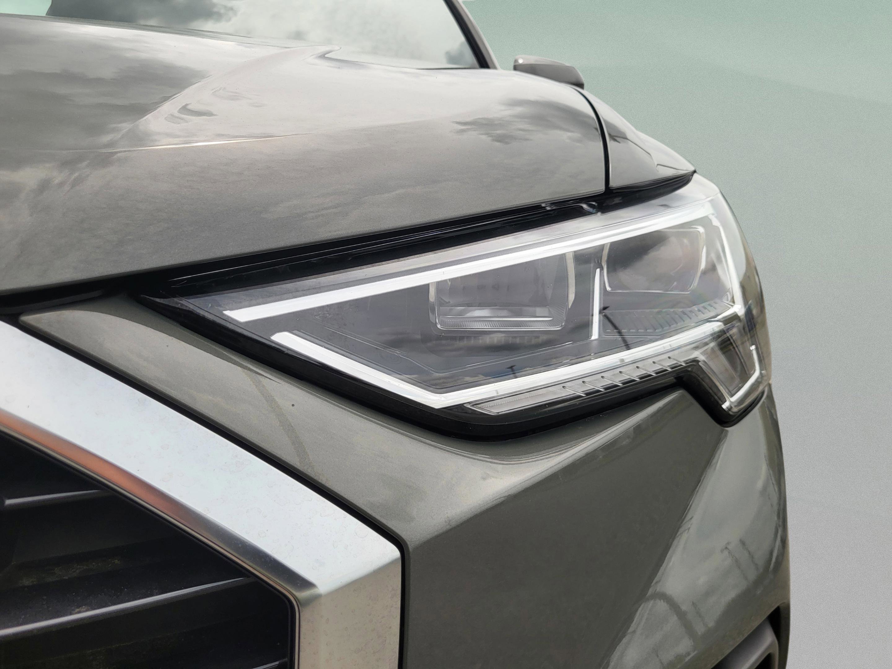 Used 2025 Audi Q3 2.0T Premium image 61