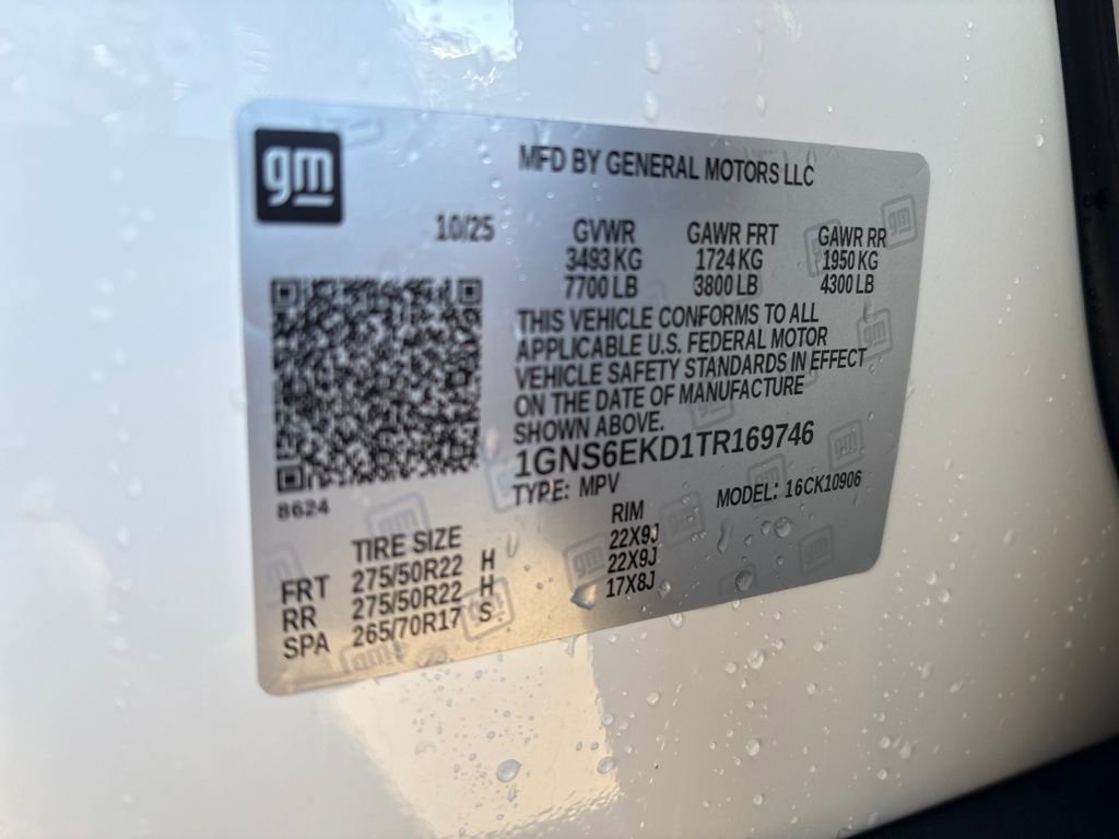 Used 2026 Chevrolet Suburban RST w/ Comfort Package image 37