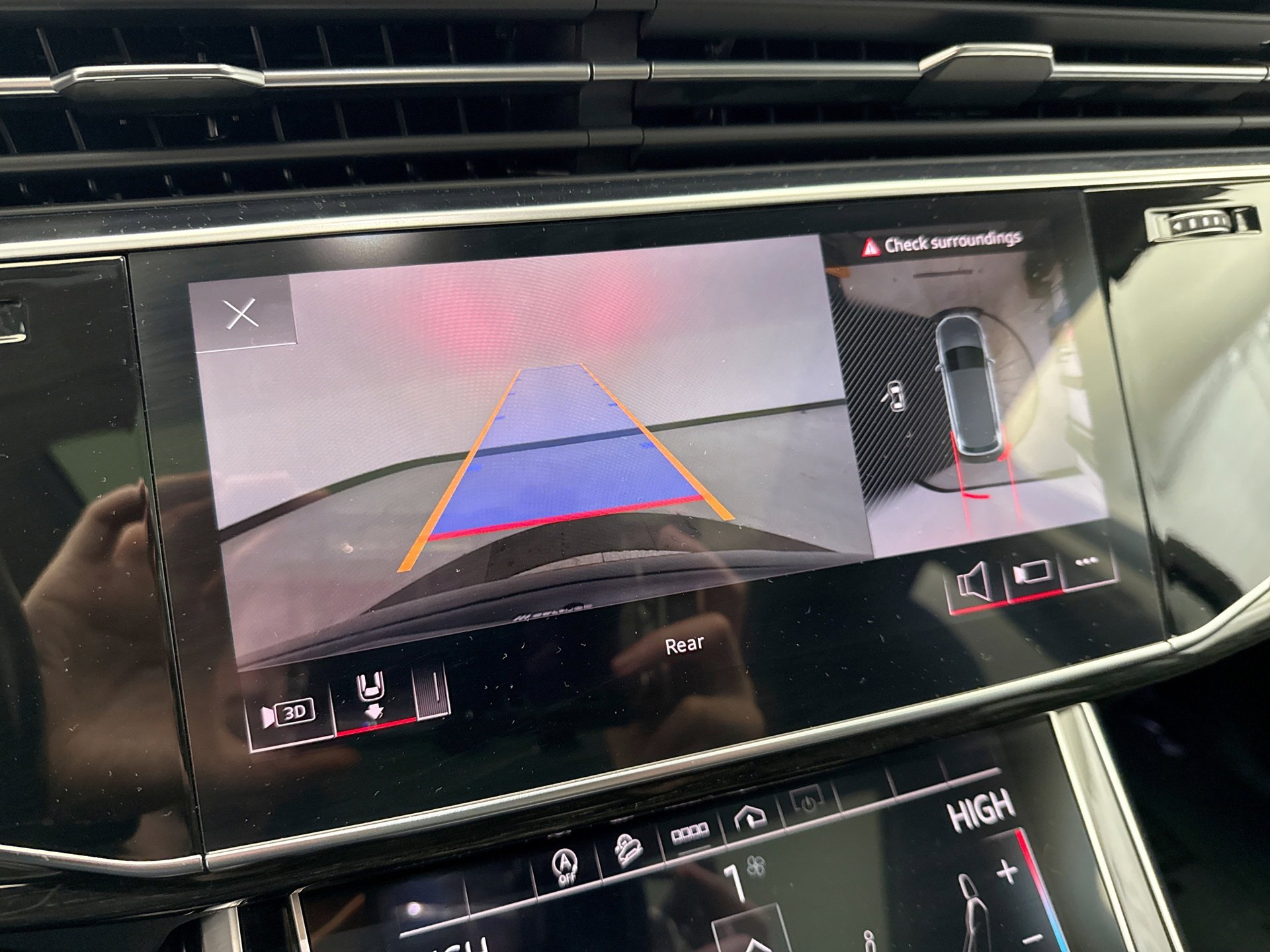 Used 2021 Audi Q7 3.0T Premium Plus image 16