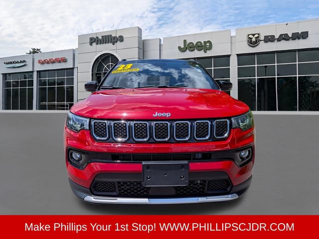 Used 2023 Jeep Compass Limited w/ Sun and Sound Group AWD/4WD image 8
