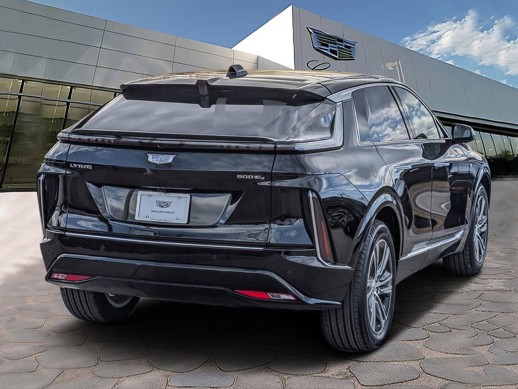 New 2026 Cadillac Lyriq Premium Luxury AWD/4WD image 4