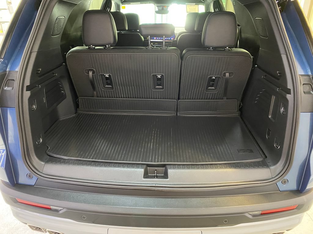 Used 2026 Chevrolet Traverse Z71 w/ Enhanced Driving Package AWD/4WD image 31