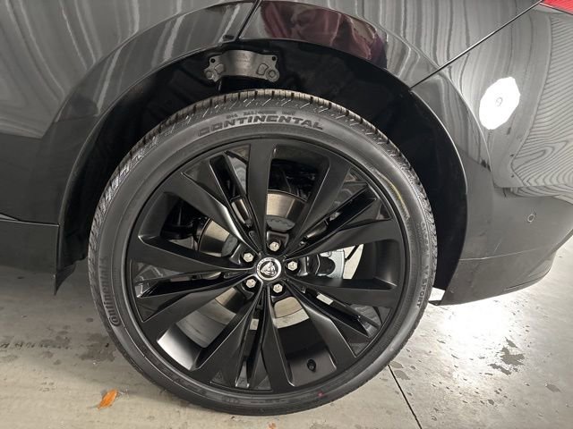 Used 2026 Jaguar F-PACE R-Dynamic S image 11