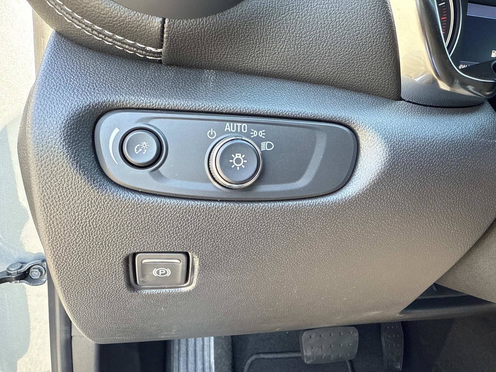 New 2025 Chevrolet Blazer LT w/ Redline Edition image 28