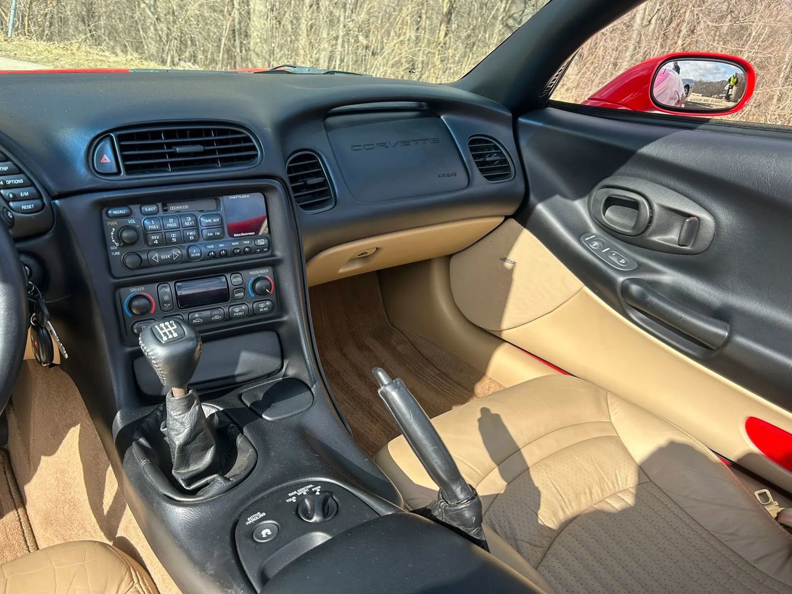 Used 2000 Chevrolet Corvette Convertible w/ Memory Pkg image 16