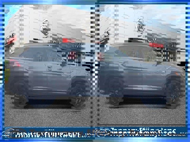 Used 2022 Volkswagen Atlas Cross Sport SE image 5