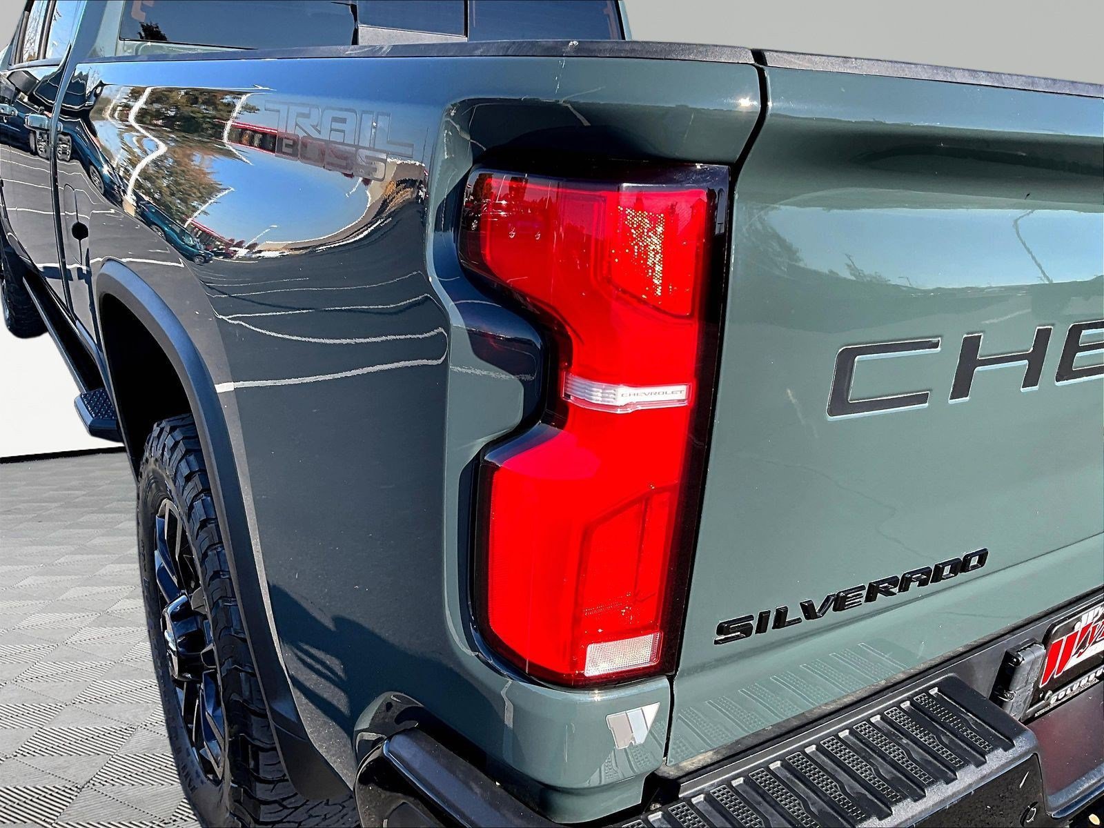Used 2025 Chevrolet Silverado 2500 LTZ w/ Trail Boss Package AWD/4WD image 24