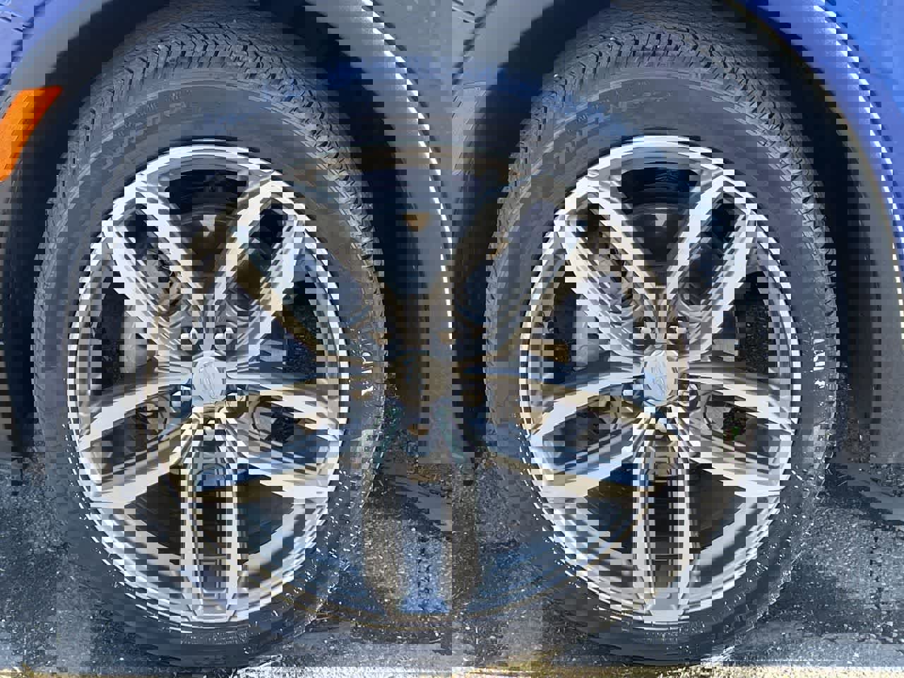 Certified 2023 Cadillac XT4 Sport w/ Cold Weather Package image 39