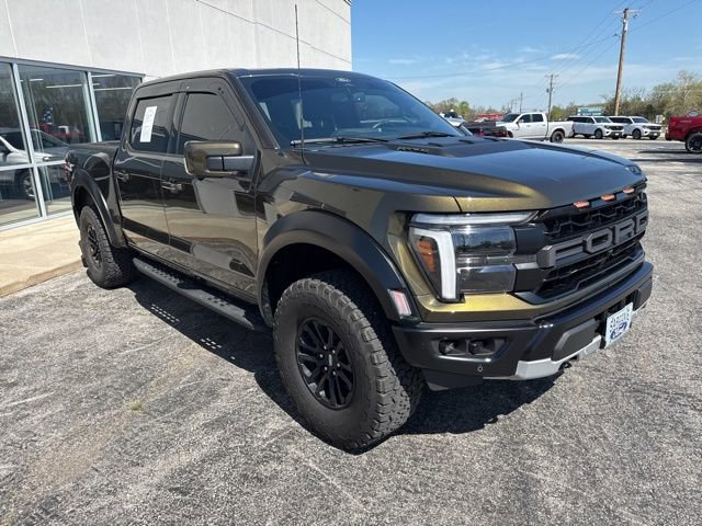 Used 2025 Ford F150 Raptor image 3
