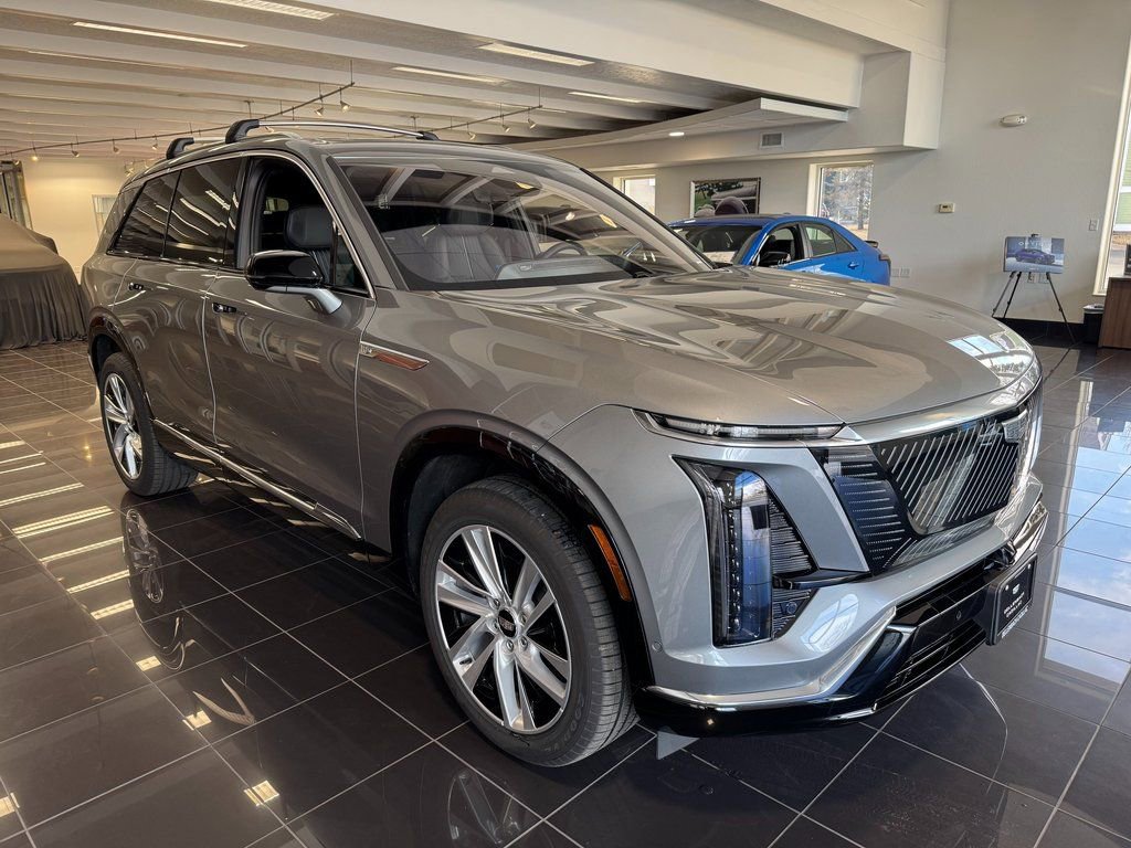 New 2026 Cadillac Vistiq Luxury AWD/4WD image 9