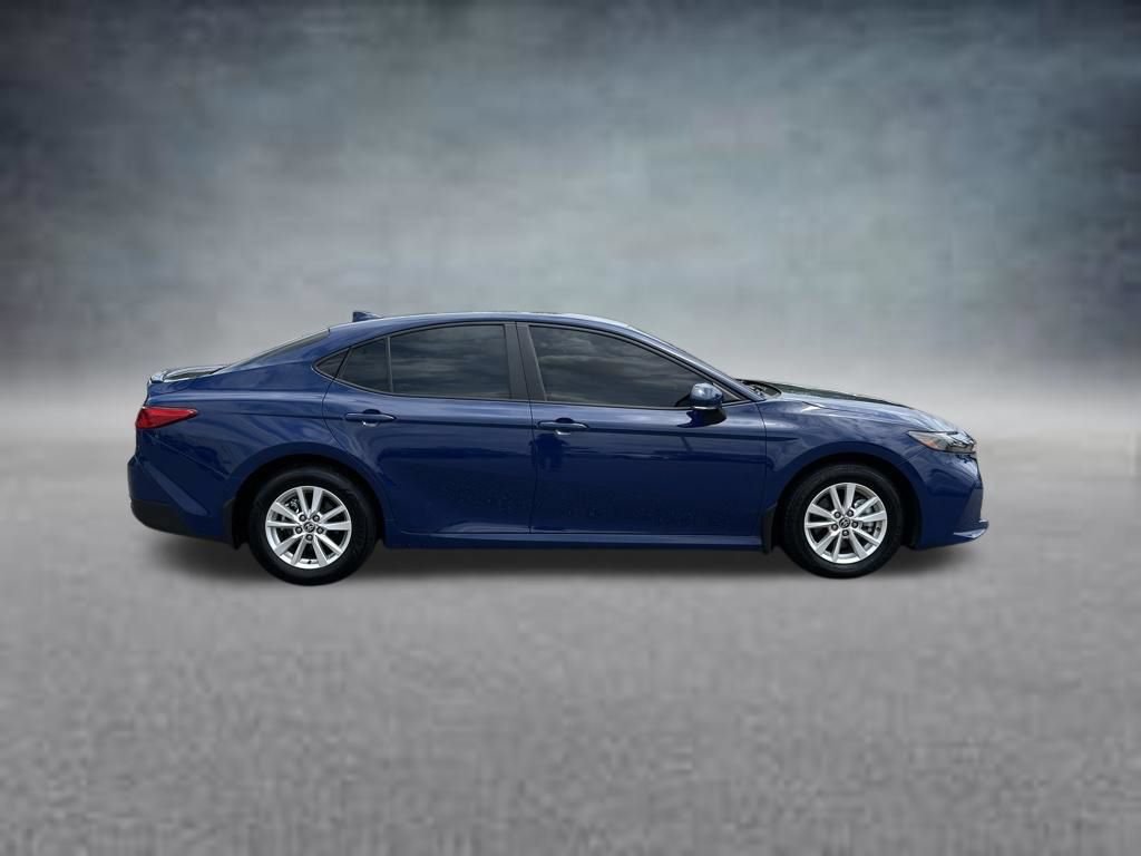 Used 2025 Toyota Camry LE w/ Convenience Package FWD image 7