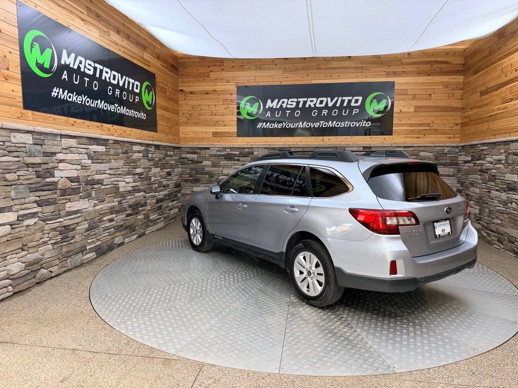 Used 2017 Subaru Outback 2.5i Premium AWD/4WD image 6