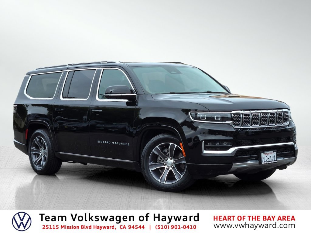 Used 2024 Jeep Grand Wagoneer L 4WD image 1