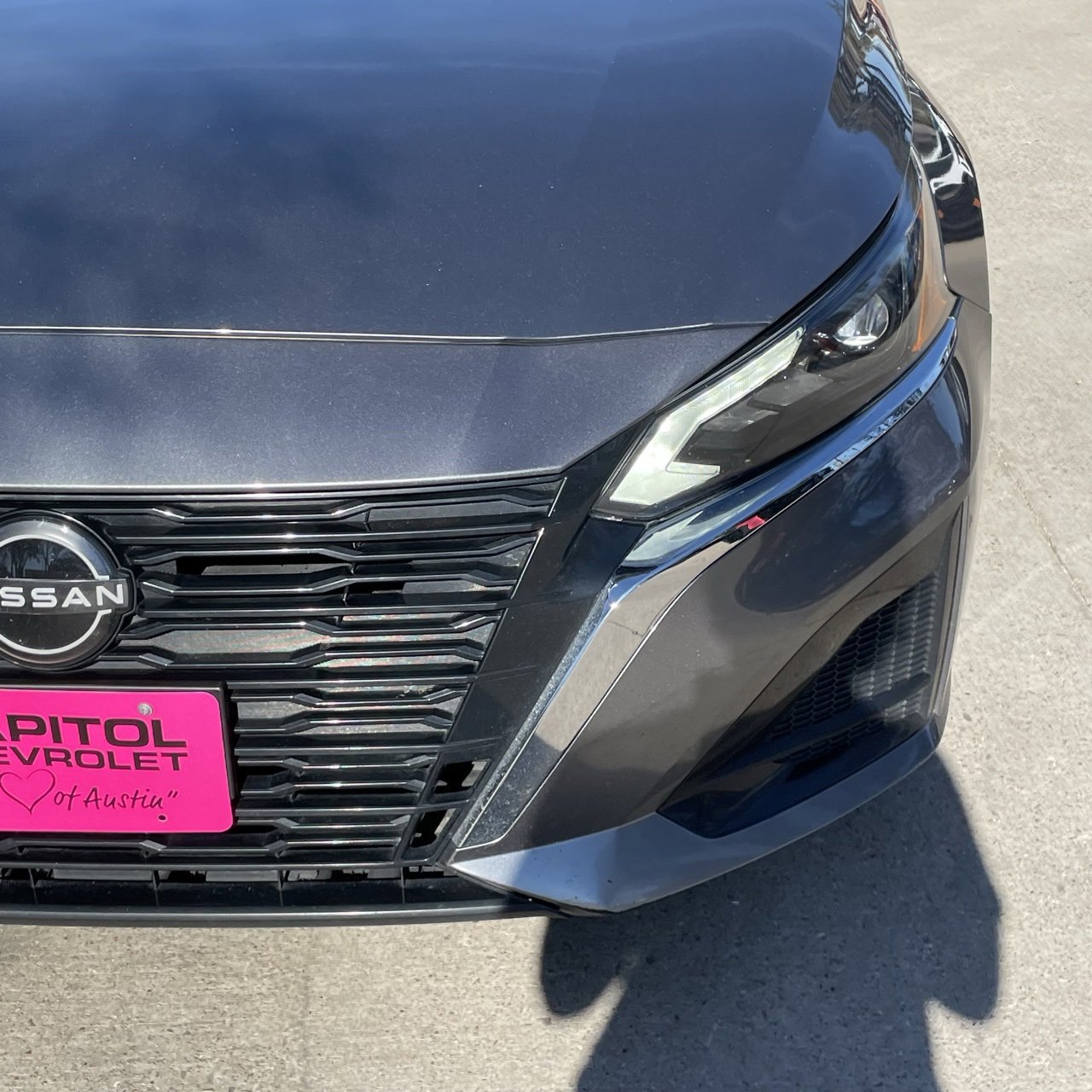 Used 2024 Nissan Altima 2.5 SV image 8