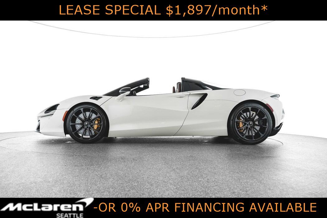 Used 2025 McLaren Artura Spider RWD image 20